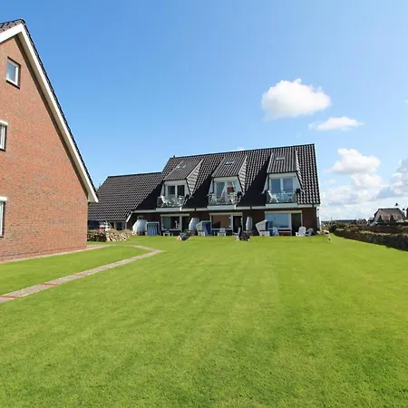 Trutz Blanker Hans - Duenenstr 19, App 11 *